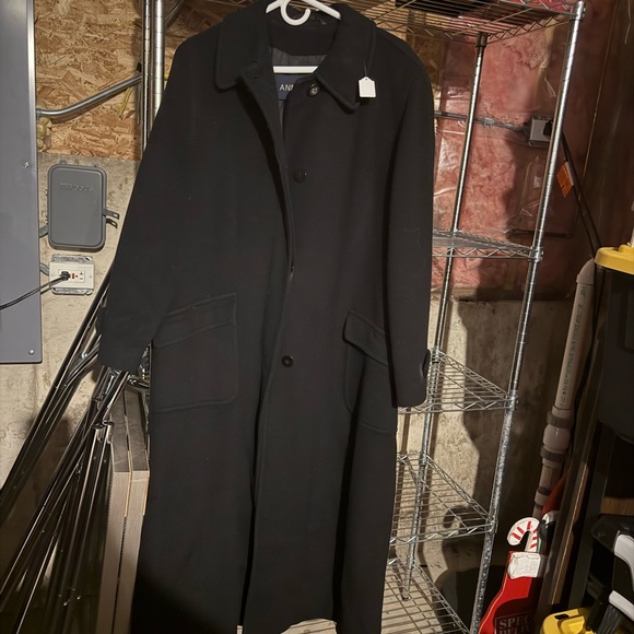 Anne Klein Men’s Black Overcoat sz. 12 - Picture 1 of 2